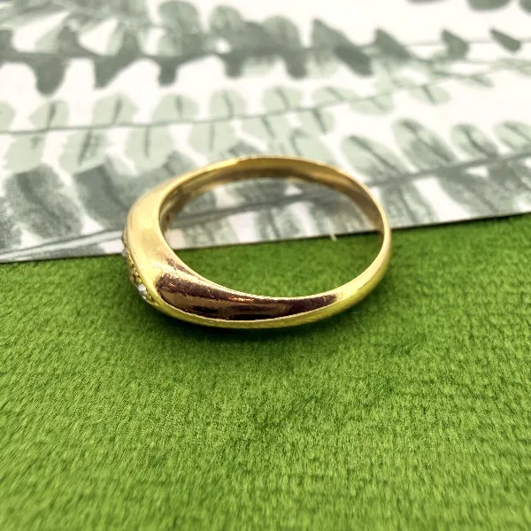 Birmingham 1918! Antique 18ct Gold Five Stone Diamond Boat Ring — image 6